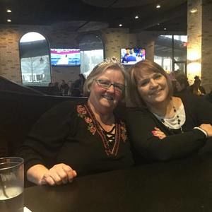 Meet your Posher, Sharon